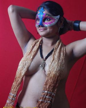 h2-indian-girls-nude-art-pics.jpg